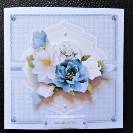 Clock & Beautiful Magnolias Mini Kit by Davina Rundle