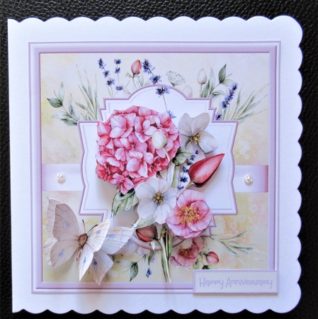Mixed flowers 7x7 card by Davina Rundle