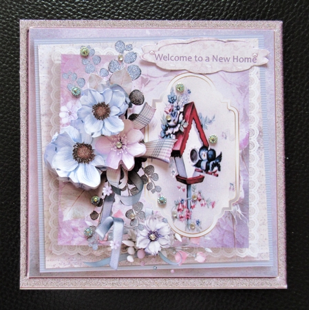 A birds new home 6x6 by Davina Rundle