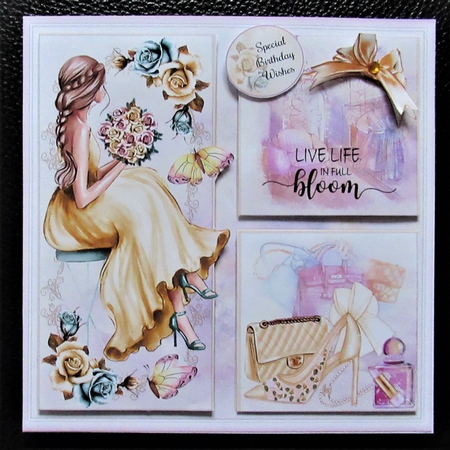 Fashionably Floral 3 Mini Page Kit  by Davina Rundle