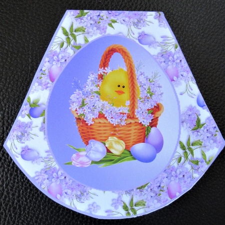 Easter Chick Floral Wobble Card by Davina Rundle
