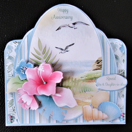 Summer on the Beach - Shaped Card Mini Kit by Davina Rundle