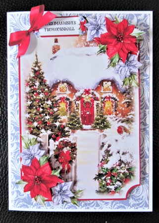 Poinsettia 7x5 Mini Kit 2 by Davina Rundle