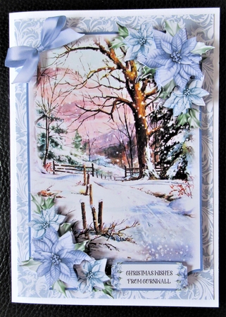 Poinsettia 7x5 Mini Kit 6 by Davina Rundle