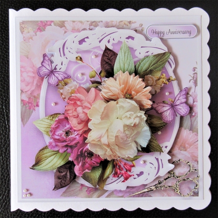Shabby Bouquet - Decoupage Card Mini Kit by Davina Rundle