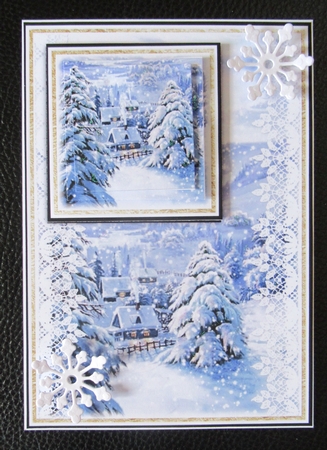 Christmas Village in the Valley 7x5 Mini Kit by Davina Rundle