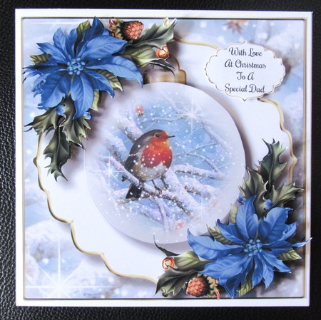 The Christmas Robin Bauble 2 by Davina Rundle