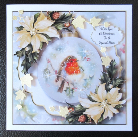 The Christmas Robin Bauble 3 by Davina Rundle