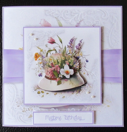 Floral Hat Bumper Set by Davina Rundle