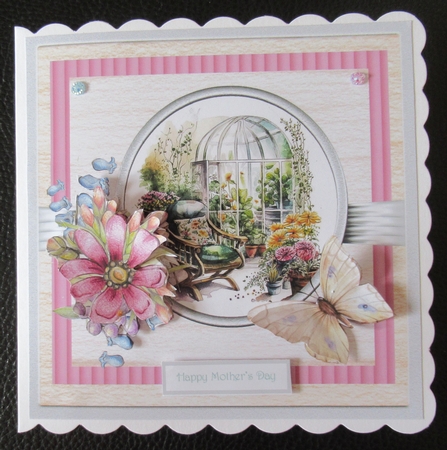 The garden room 7x7 by Davina Rundle