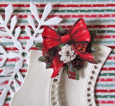 Step by Step Christmas Bow  4 by Davina Rundle