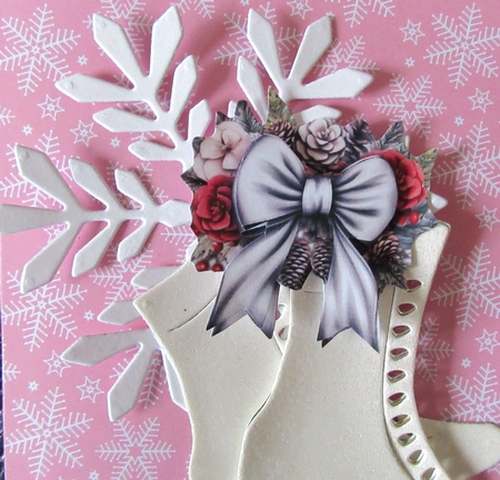 Step by Step Christmas Bow  9 by Davina Rundle