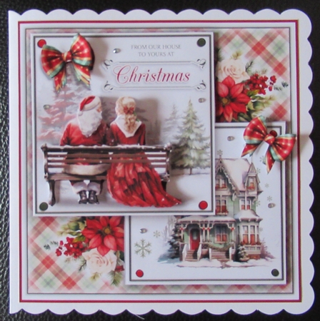 Mr & Mrs Claus by Davina Rundle
