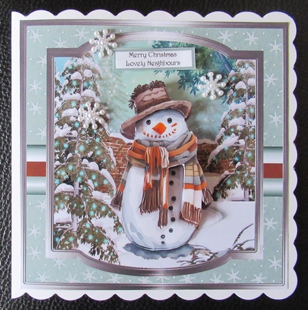 Cosy snowman 7x7 by Davina Rundle