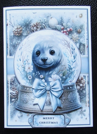 Winter Animals Snow Globe 03 Mini Page Kit by Davina Rundle