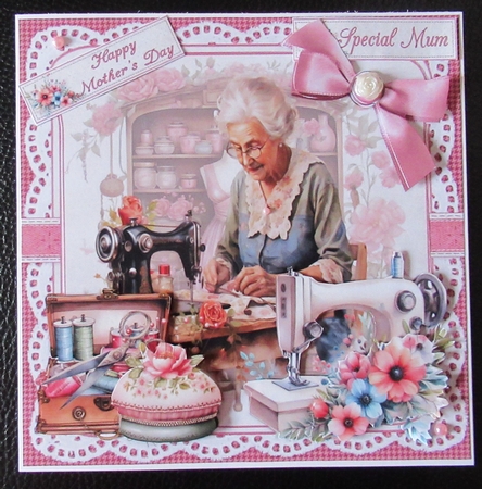 7x7 For the love of sewing choice of four mini kit by Davina Rundle