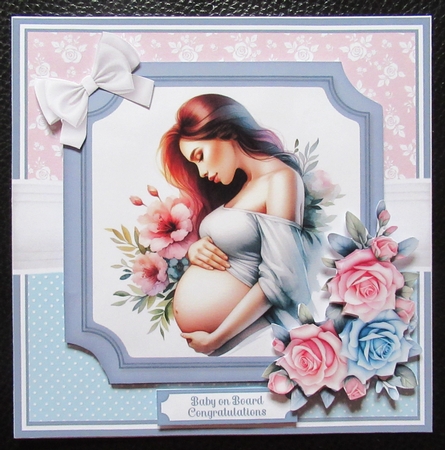 MUM TO BE by Davina Rundle