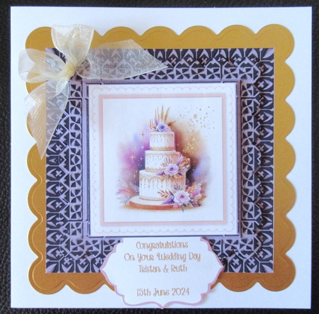 Beautiful Wedding Cakes by Davina Rundle