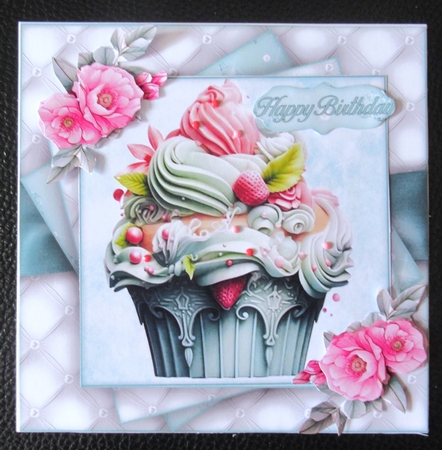 Summer Cupcakes MIni Kit  by Davina Rundle