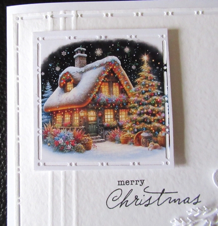 Beautiful Festive Cottage by Davina Rundle