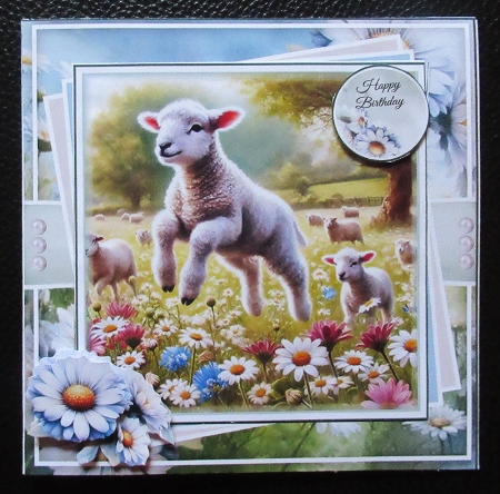 Daisy Frolic Mini Page Kit by Davina Rundle
