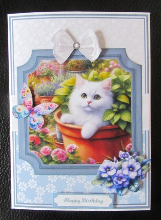 FLUFFY FLOWERS by Davina Rundle