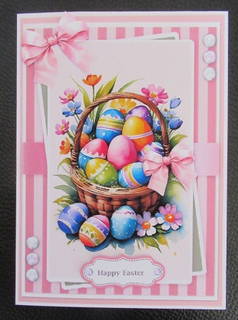 Easter Egg Basket by Davina Rundle
