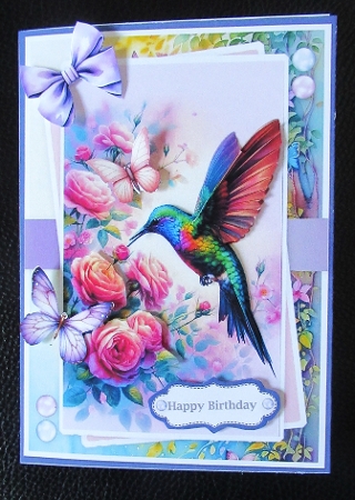 Floral Hummingbird by Davina Rundle