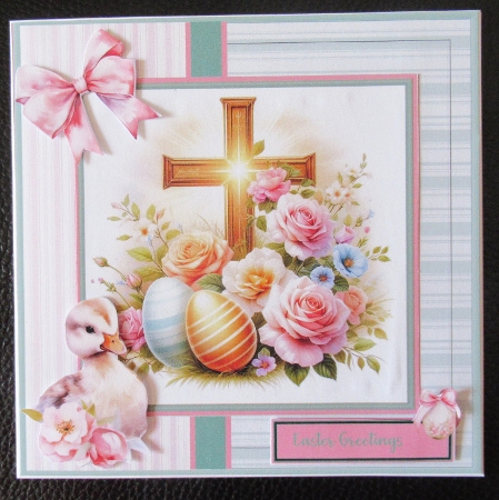 Easter Golden Cross - Mini Kit by Davina Rundle