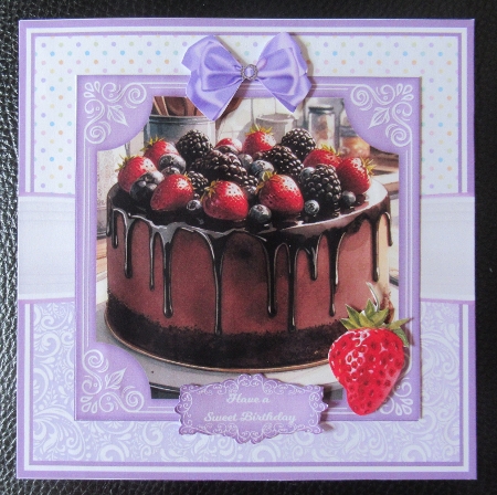 DELICIOUS DESSERTS by Davina Rundle