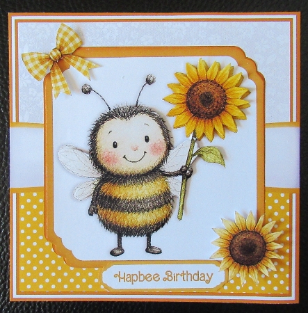 5x7 6x6 BUMBLEBEE by Davina Rundle