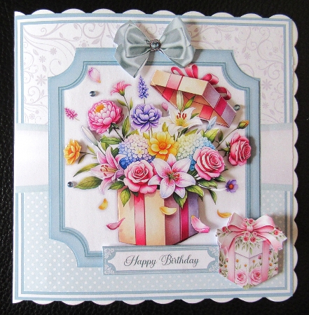 5x7 6x6 PRETTY GIFT BOX by Davina Rundle