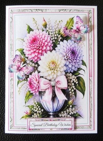 Dahlia Vase Mini Page Kit by Davina Rundle