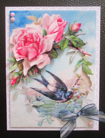 Pretty Little Messenger by Davina Rundle