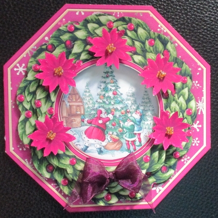 Christmas Wreath Builder Decorate the Tree Mini Kit by Davina Rundle