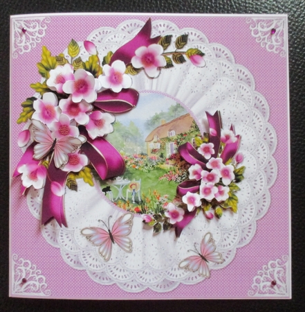 8x8 Flowers on Triple Frill Mat + Cottage Scene Mini Kit by Davina Rundle