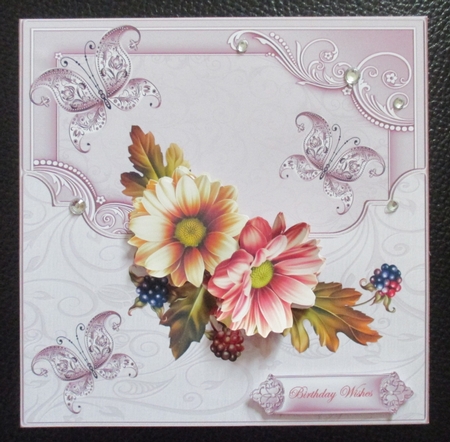 Antigue autumn 7x7 card with decoupage by Davina Rundle