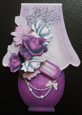 Christmas Roses - Shaped Card MIni Kit by Davina Rundle
