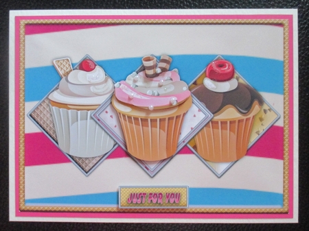 Cupcake A5 Topper by Davina Rundle