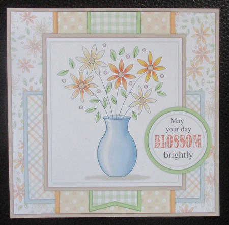 Flower Vase mini kit by Davina Rundle