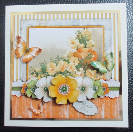 Vintage Flowers Card Kit 1047 by Davina Rundle