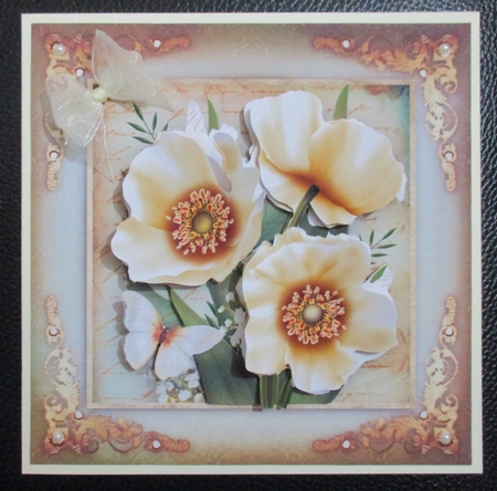 Vintage Cream Poppies for All Occasions Card Mini Kit by Davina Rundle