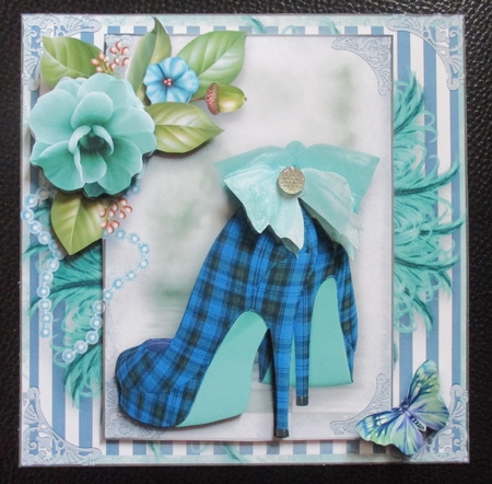 The Tartan Bow Shoes card Front Kit by Davina Rundle