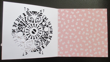 Daisy Doodle in Peach - A4 Background Sheet by Davina Rundle