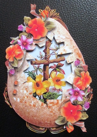 Eggstravaganza - The Cross Egg by Davina Rundle