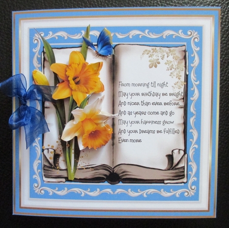 Daffodils tall by Davina Rundle