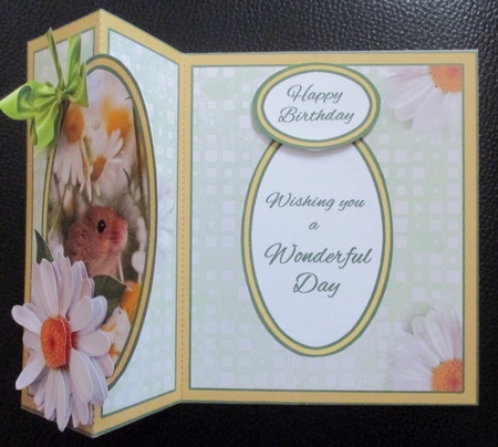 FB Daisy Mouse by Davina Rundle