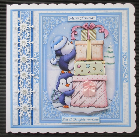PENGUINS CHRISTMAS TOWER 7.5 Decoupage & Insert Mini Kit by Davina Rundle