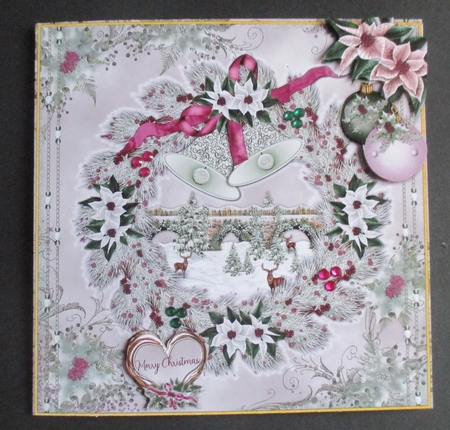 C362-TopperASChristmasWreath by Davina Rundle