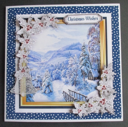 Beautiful Blue Mountains  by Davina Rundle